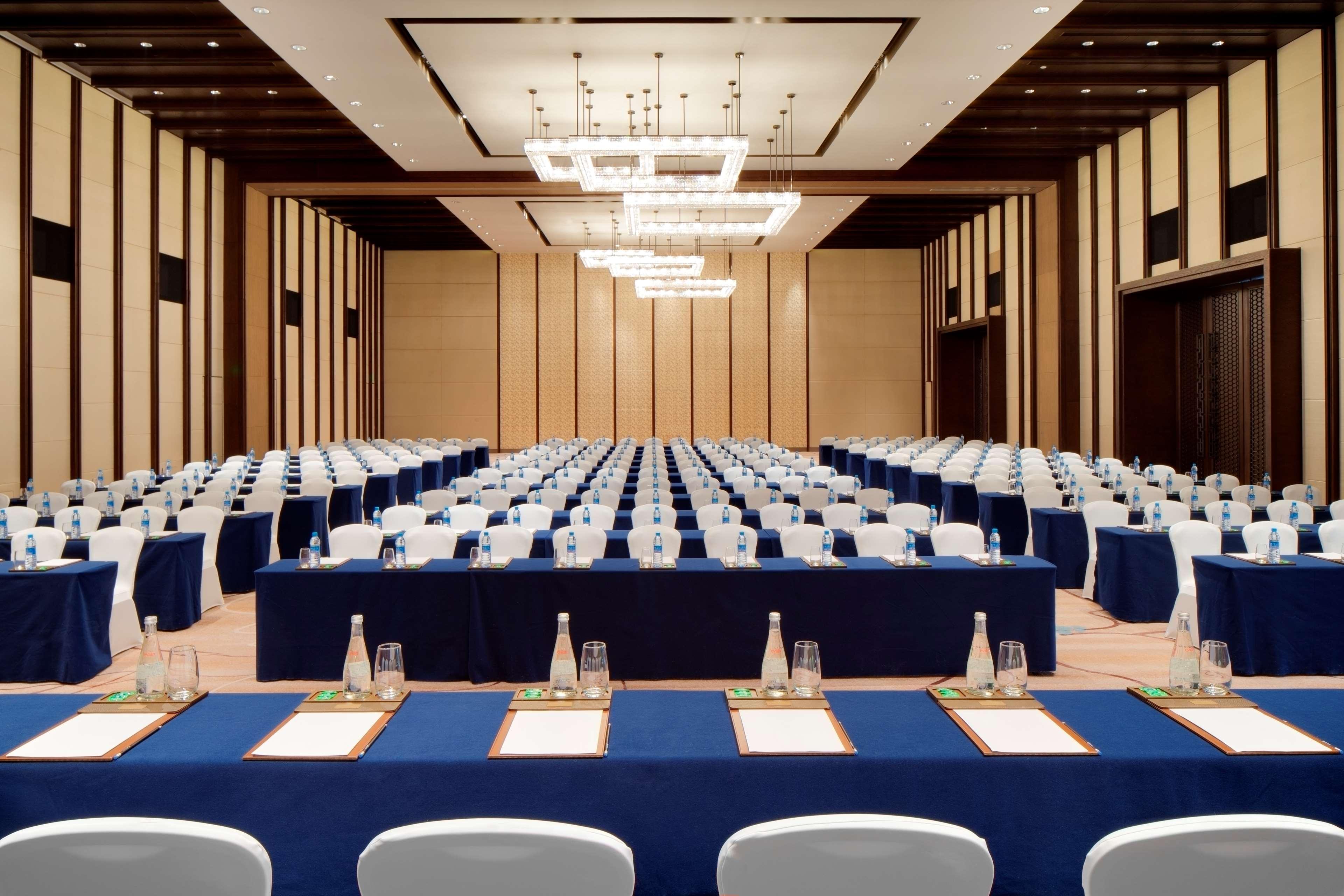 Chongqing Ronghui Grand Hotel Eksteriør bilde