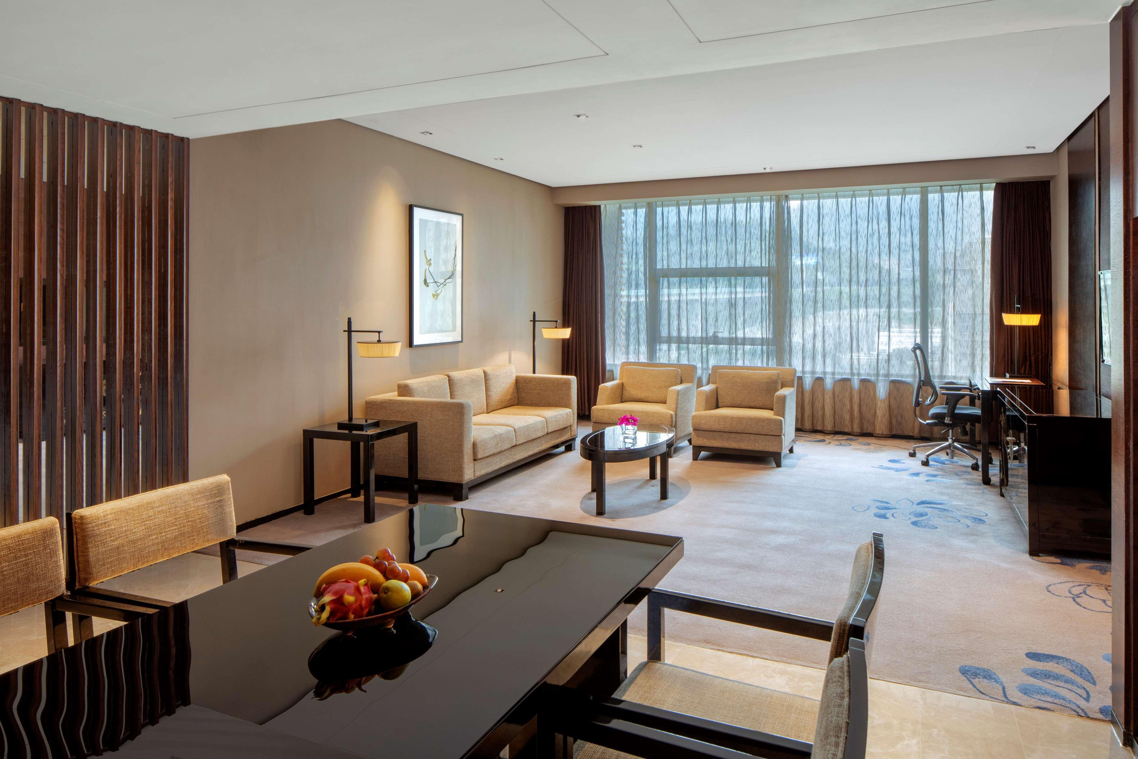 Chongqing Ronghui Grand Hotel Eksteriør bilde